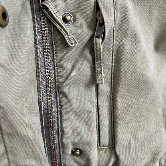 Madewell Passage Jacket in Desert Olive - Picture 6 of 16